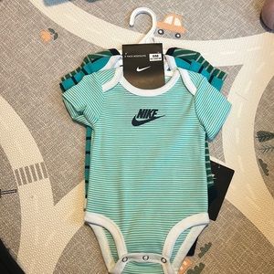 Brand new Nike shirts